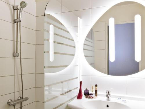 Ένα μπάνιο στο ibis budget Grigny Centre
