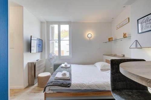 Galeriebild der Unterkunft Studio Five - Hyper centre - Proche gare - 2V in Tours