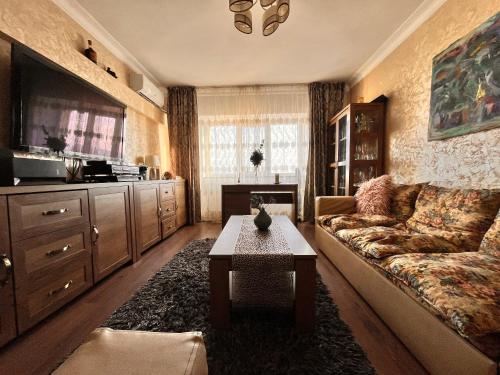 Χώρος καθιστικού στο Cip-Apartament24