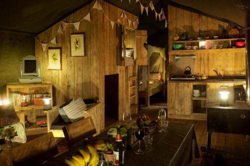 Køkken eller tekøkken på 2 Bed in West Hill oc-b33966