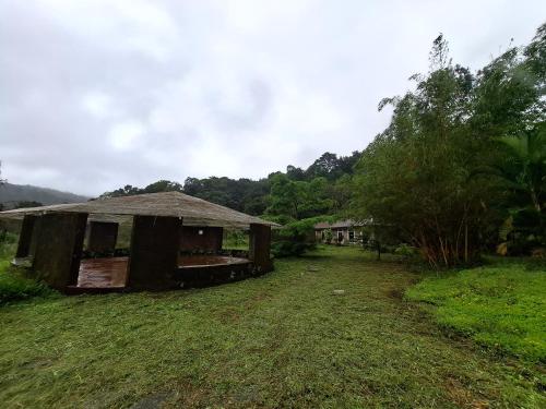 Φυσικό τοπίο κοντά σε αυτό το δωμάτιο σε οικογενειακή κατοικία