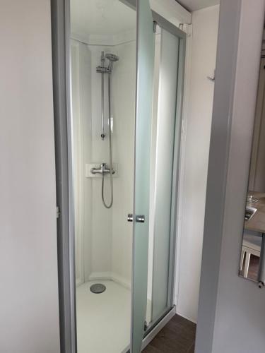 Koupelna v ubytování Camping carry le rouet Lou Soulei