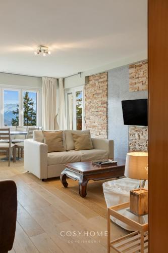 Alpine Sunset l Attique l Golf l By CosyHome