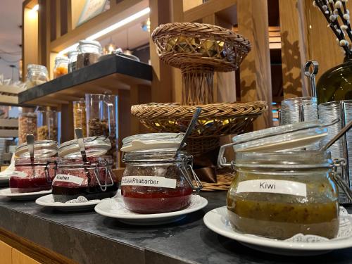 Jídlo v hotelu nebo okolí