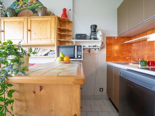 Studio du Parc II-1 by Interhome