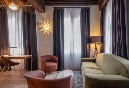 Cour des Loges Lyon, A Radisson Collection Hotel photo 29