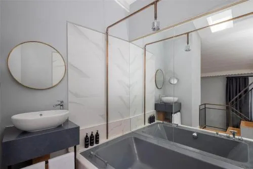 Cour des Loges Lyon, A Radisson Collection Hotel photo 32