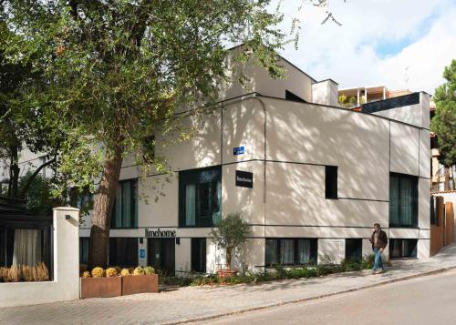 Budova, kde se apartmán nachází