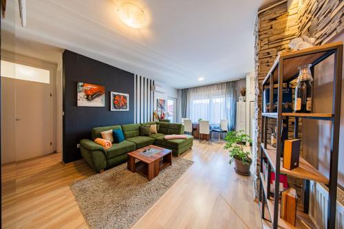 Flexible SelfCheckIns 202 - Zagreb - 1 Bedroom - Loggia