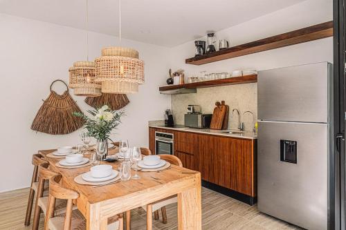 Gallery image of Divine 2BR with Beach Access Gym Fast WiFi in Cedro