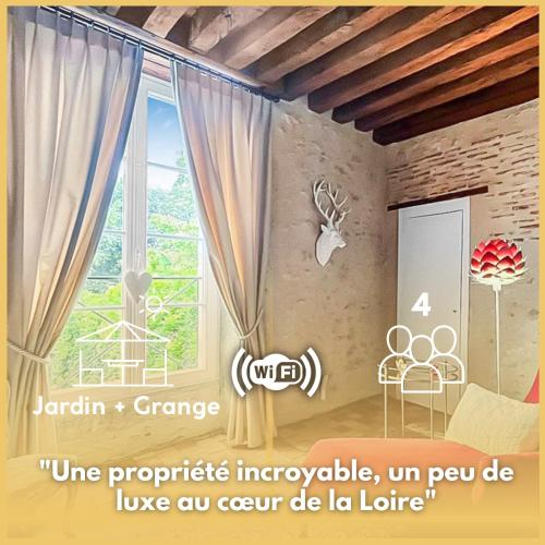 eine Darstellung eines Zimmers mit Fenster in der Unterkunft L'eau Vive demeure de charme in 