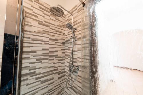 Turin Terrace Home - 2 Camere, 2 Bagni, Metro a due passi photo 31