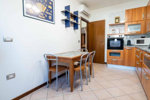 Turin Terrace Home - 2 Camere, 2 Bagni, Metro a due passi photo 18