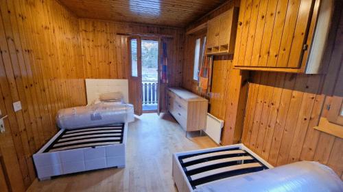 Postel nebo postele na pokoji v ubytování Chalet Le Montparnasse - 4 personnes Charmant