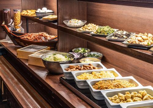 Jídlo v hotelu nebo okolí