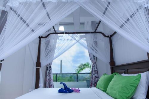 Ένα ή περισσότερα κρεβάτια σε δωμάτιο στο Hillside Haven