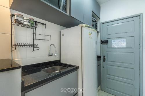 Η κουζίνα ή μικρή κουζίνα στο Estúdio no Centro Histórico de PoA | CCF1410