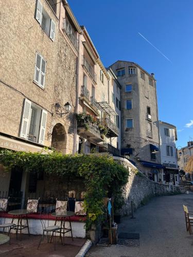 Très bel appartement - Coeur de ville et plages