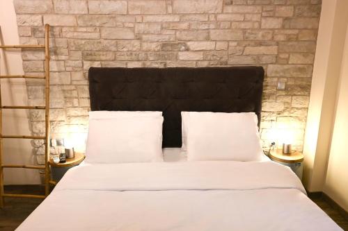 Kallithea Cozy Stonewall Studios