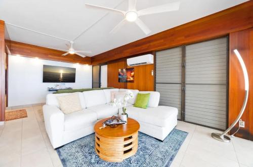 Posezení v ubytování Oceanfront Kona Haven with Sunset Lanai