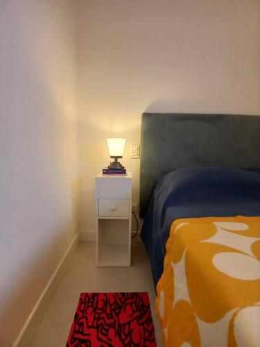 Postel nebo postele na pokoji v ubytování Heart of the lake