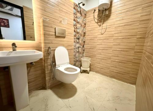 Ένα μπάνιο στο Hotel Elegant Bellemount Plaza A Family Hotel