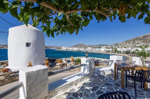 パリキアにあるPandrossos Hotelのギャラリーの写真