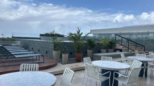 A balcony or terrace at Zapadilly Tree Hotel