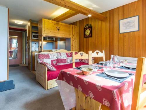 Appartement confortable 4/5 pers, près des pistes, balcon vue sur vallée