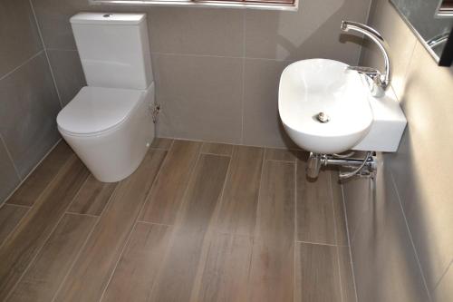 Koupelna v ubytování Sea & Forest Estate