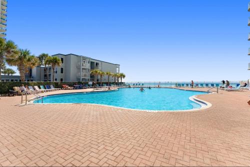 Bassein majutusasutuses Panama City Beach, Beach Front Condo 207 või selle lähedal