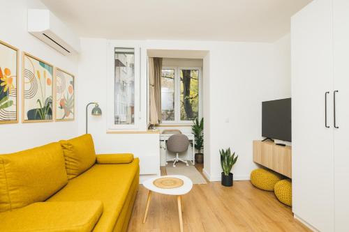 SoSo 55 Studio Apartment