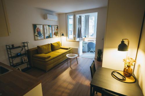 SoSo 55 Studio Apartment