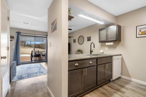 Greenside Retreat - Pointe Royale