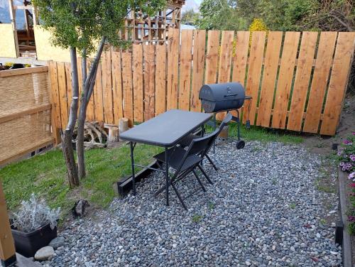 Κήπος έξω από το Cabañas Los Maitenes