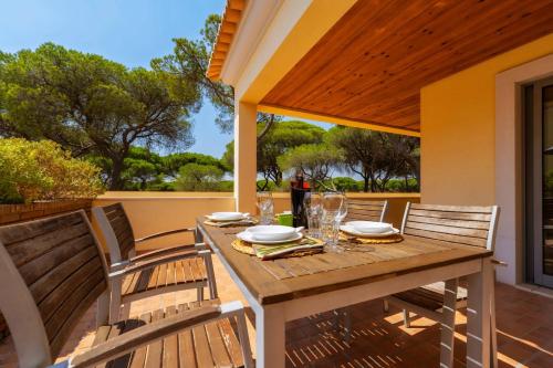 Villa Vilamoura MZ, Piscina BBQ Prestige For Home