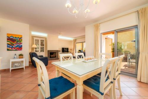 Villa Vilamoura MZ, Piscina BBQ Prestige For Home