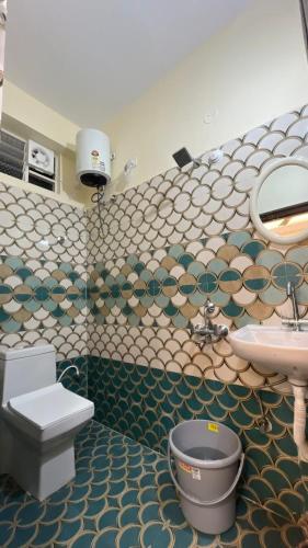 Ένα μπάνιο στο Elite Luxury Homestay