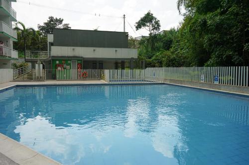 Πισίνα στο ή κοντά στο Precioso apartamento