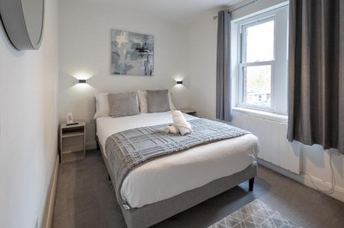 Elegant & Stylish City Apartment photo 8