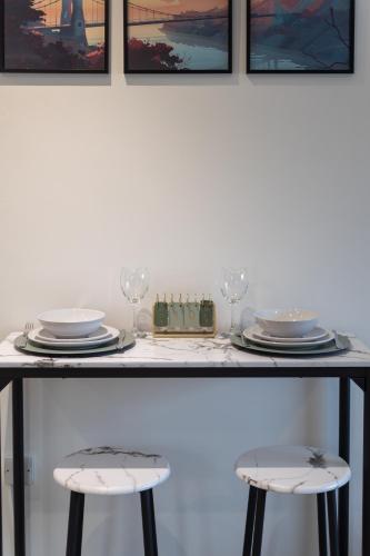 Stylish, Spacious 1 Bedroom Apartment, central photo 28