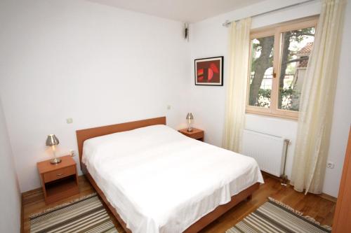 Apartments by the sea Razanj, Rogoznica - 4265