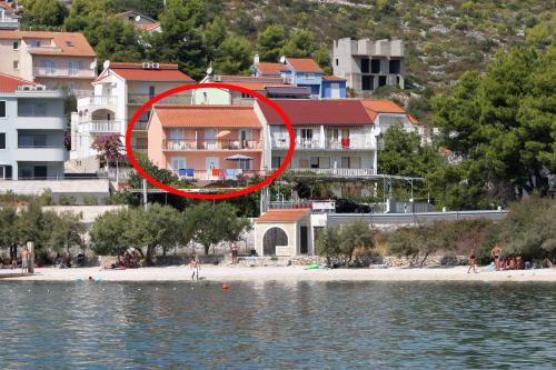 Apartments by the sea Marina, Trogir - 6116