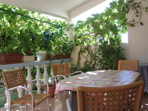 Apartments with parking space Valbandon, Fazana - 7355
