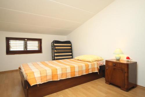 Apartments with parking space Valbandon, Fazana - 7355