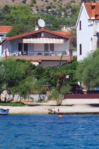 Apartments by the sea Grebastica, Sibenik - 10366