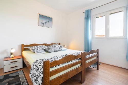 Apartments with parking space Kastel Stafilic, Kastela - 24918