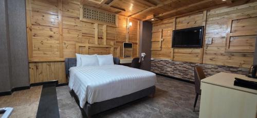 Et tv og/eller underholdning på Hola Hotel