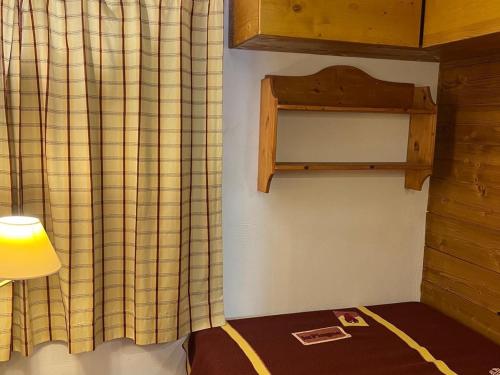 Appartement confortable 3 pièces, piscine et parking, proche pistes à Plagne Villages