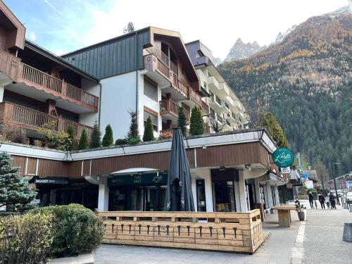 Appartement avec terrasse au centre, parking, 4 pers. - FR-1-343-272